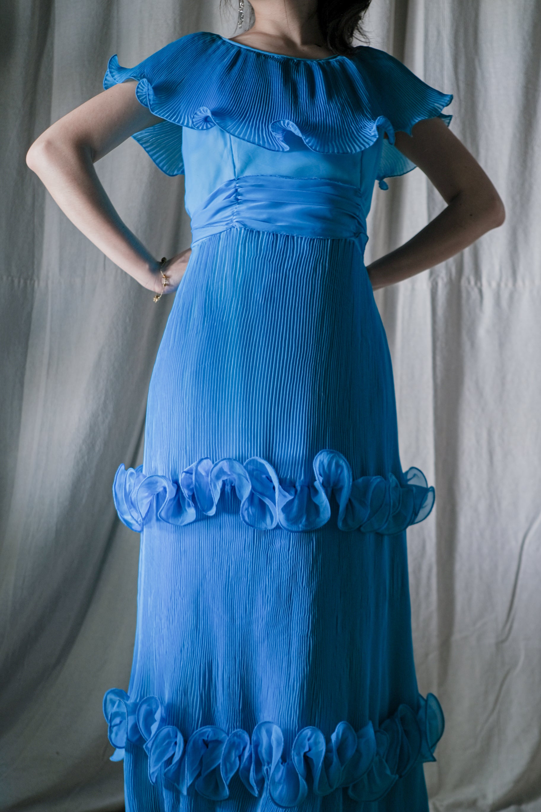 1970's Europe Ruffled Maxi Dress / 海洋女神波浪洋裝