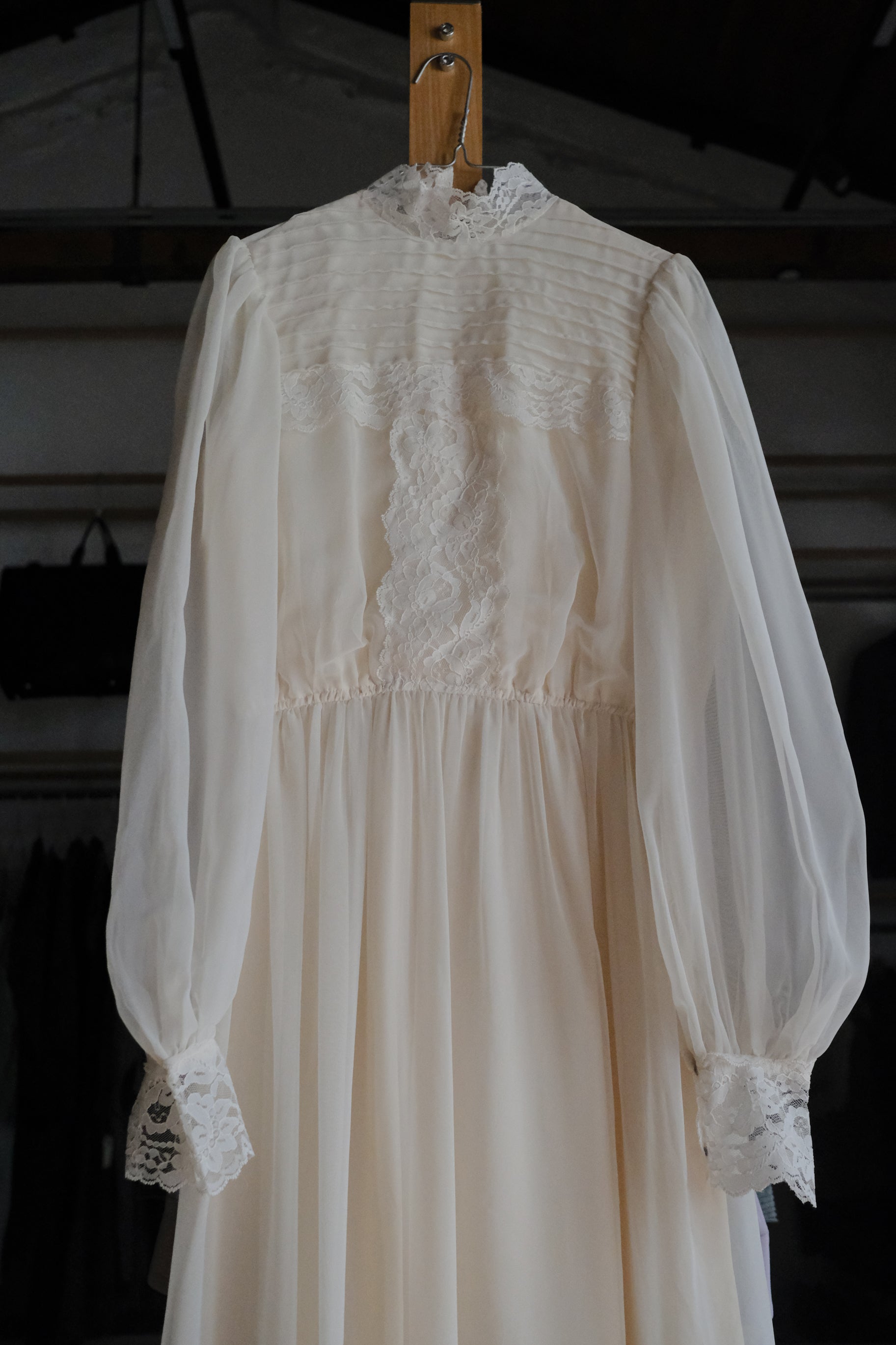 Vintage Mexican Oaxana Embroidered Dress