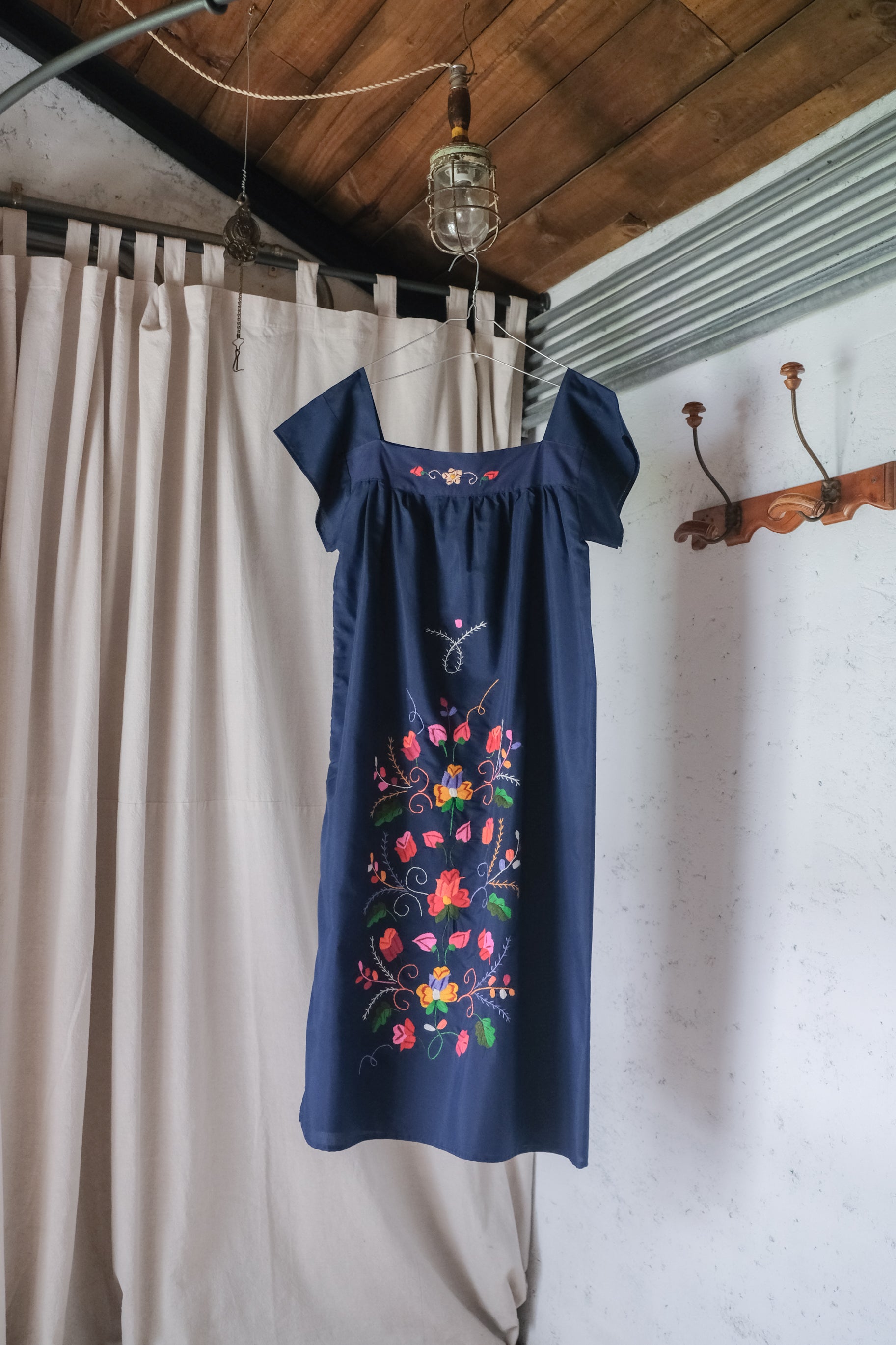 Vintage Mexican Oaxana Embroidered Dress