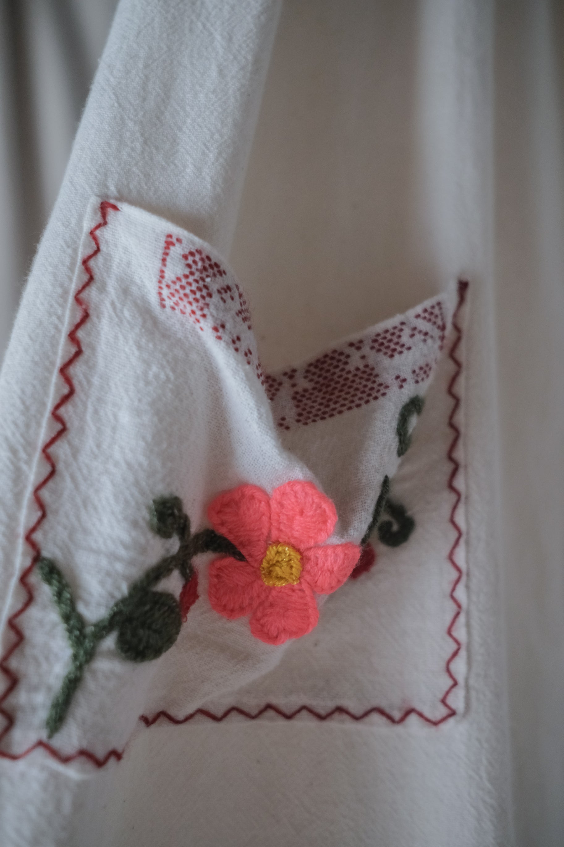 Vintage Mexican Oaxana Embroidered Dress