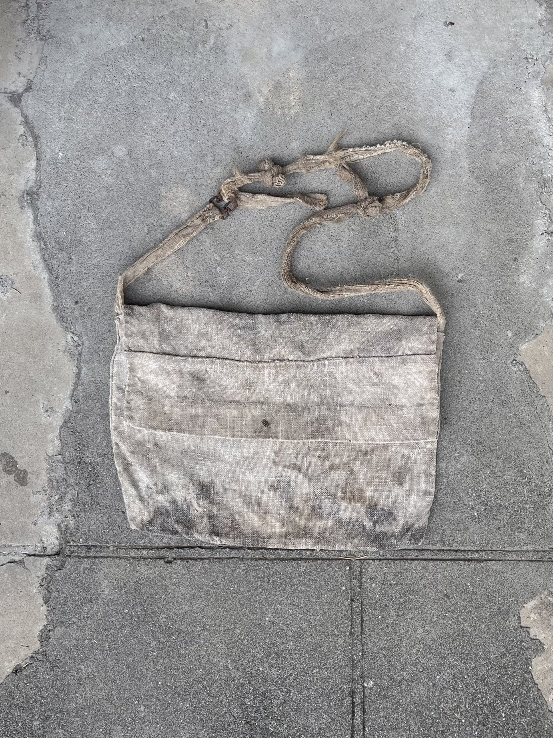 1910-1920’s French Hand Made Linen Musette Bag / 法國古著麻質麵包袋