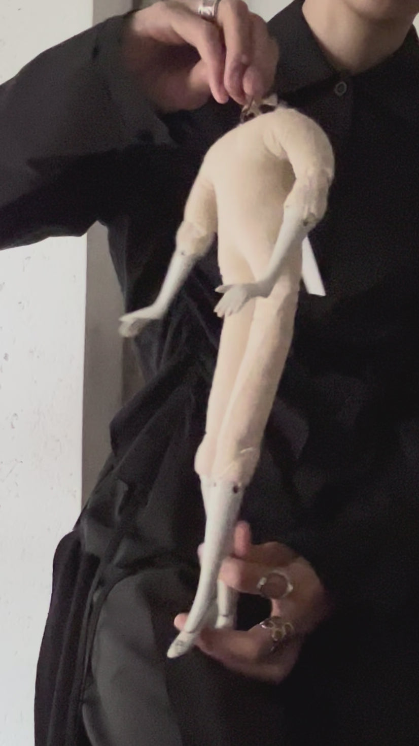 Porcelain Wired Doll / 可調式陶瓷娃娃